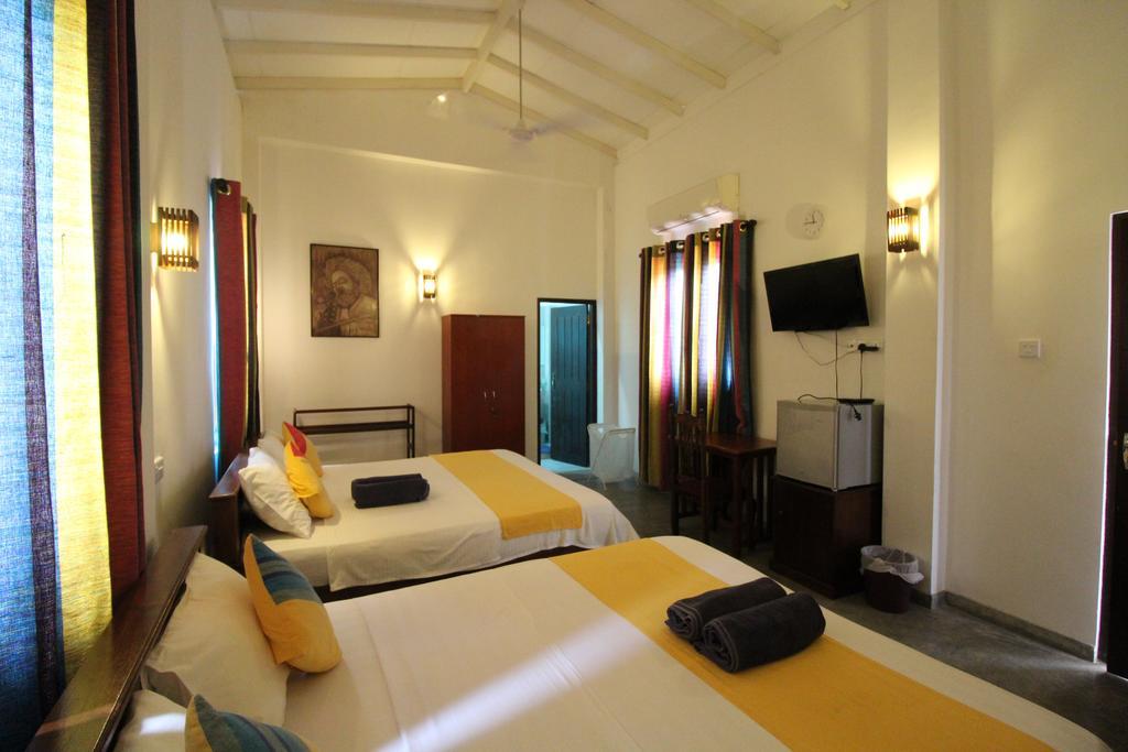 Santori Unawatuna Exterior foto